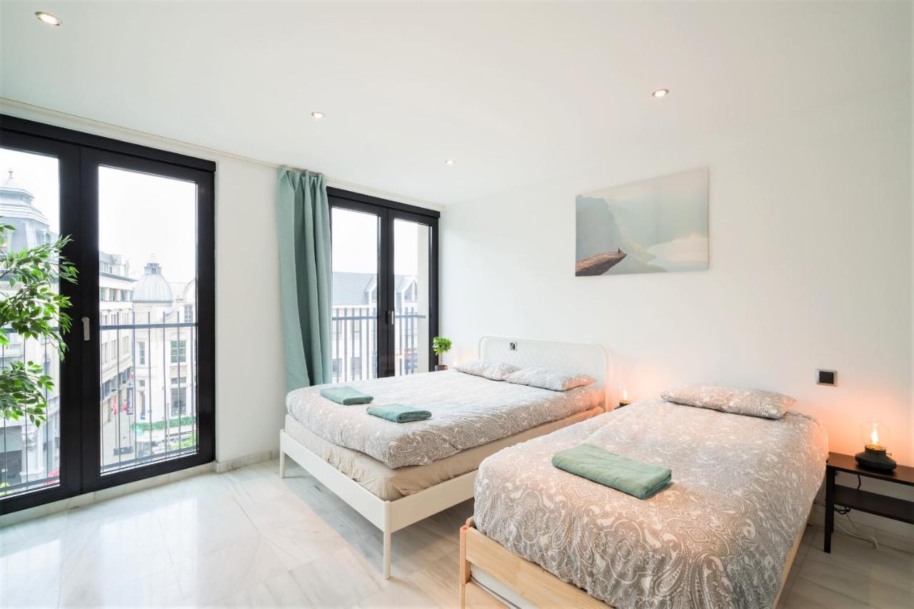 Appartement Marble In The Center Of *