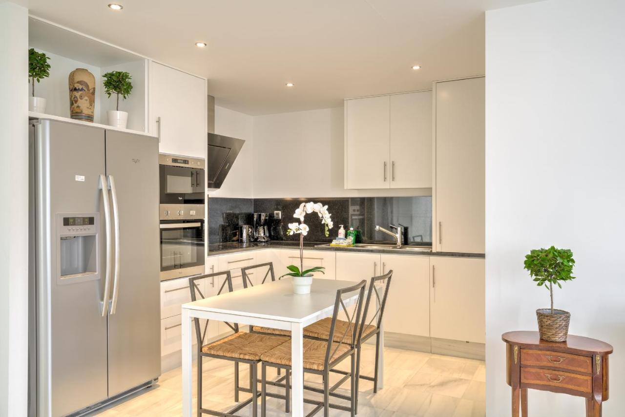 Marble In The Center Of Appartement Antwerpen